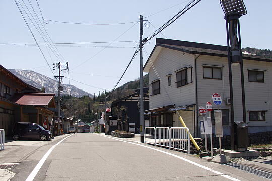 /pref-gifu/shirakawa/g060503/hatogaya-busP5036033.JPG 鳩谷(鳩ヶ谷)バス停 の写真(85) 2006年05月03日