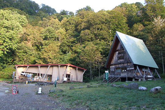 /pref-gifu/shirakawa/g071007/hirase-tozanguchiDSCF4125.JPG 平瀬道登山口 の写真(87) 2007年10月07日
