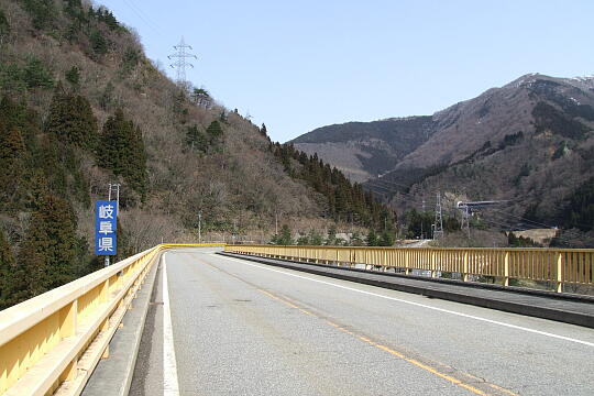 /pref-gifu/shirakawa/g090321/gl-narideDSCF5841.JPG 〔飛越峡合掌ライン〕成出橋 の写真(87) 2009年03月21日