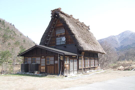 /pref-gifu/shirakawa/g090321/seikatsu-shiryokanDSCF5632.JPG 生活資料館(合掌) の写真(81) 2009年03月21日