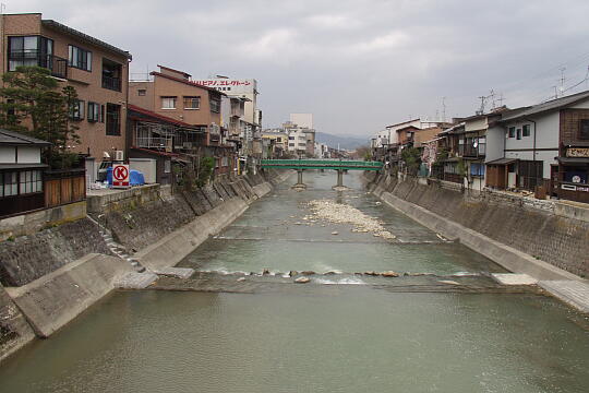 /pref-gifu/takayama/g050429/ikadabashiP4292654.JPG 筏橋 の写真(83) 2005年04月29日