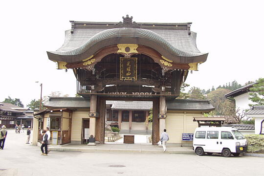 /pref-gifu/takayama/g050429/takayama-betsuinP4292680.JPG 真宗大谷派 高山別院 の写真(81) 2005年04月29日