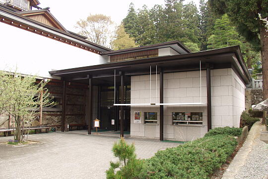 /pref-gifu/takayama/g050429/yatai-kaikanP4292538.JPG 高山屋台会館 の写真(81) 2005年04月29日
