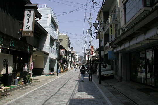 /pref-gifu/takayama/g050505/takayama-ekimaeP5052356.JPG 高山駅前 の写真(81) 2005年05月05日