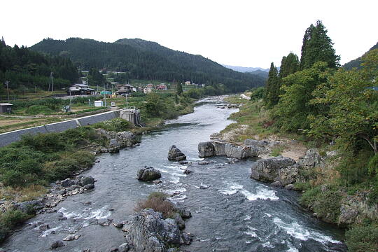 /pref-gifu/takayamakiyomi/g081012/ajimebashiDSCF3259.JPG あじめ峡(あじめ橋付近) の写真(81) 2008年10月12日