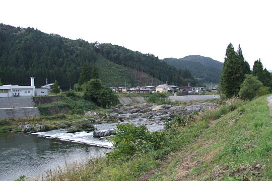 /pref-gifu/takayamakiyomi/g081012/ajimebashiDSCF3282.JPG あじめ峡(あじめ橋付近) の写真(84) 2008年10月12日