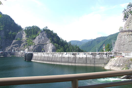 /pref-gifu/takayamatakane/g070922/takane-damDSCF1817.JPG 高根第一ダム・高根乗鞍湖 の写真(81) 2007年09月22日