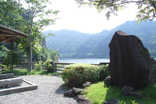 /pref-gifu/takayamatakane/g070922/takane-damDSCF1818.JPG 高根第一ダム・高根乗鞍湖 の写真(82) 2007年09月22日