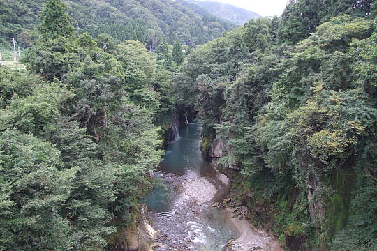 /pref-ishikawa/hakusan/g070929/furo-hashiDSCF3809.JPG 不老橋(手取峡谷) の写真(82) 2007年09月29日