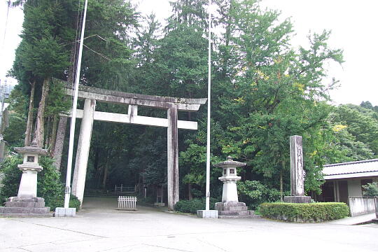 /pref-ishikawa/hakusan/g070929/shirayamasan-2DSCF3511.JPG 白山比咩神社(しらやまさん)の参道 の写真(84) 2007年09月29日