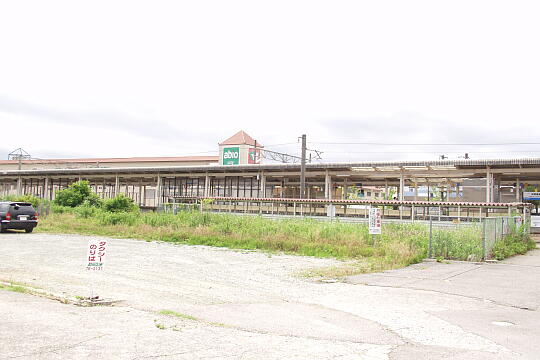 /pref-ishikawa/kaga/g050612/kagaonsen-stnP6124326.JPG JR加賀温泉駅 の写真(84) 2005年06月12日
