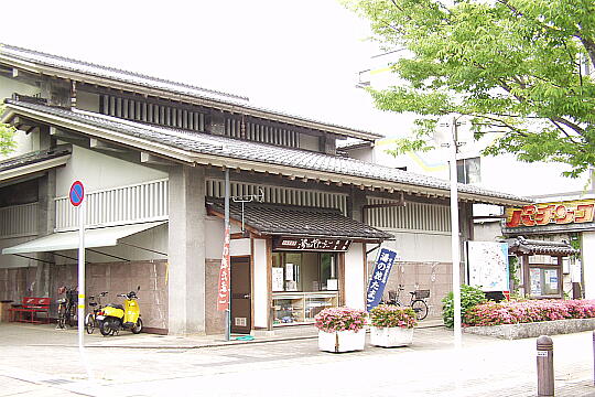 /pref-ishikawa/kaga/g050612/soyuP6124434.JPG 片山津温泉 総湯 の写真(83) 2005年06月12日