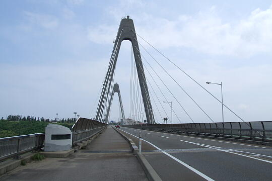 /pref-ishikawa/kahoku/g070708/uchinada-ohashiDSCF6806.JPG 内灘大橋(サンセットブリッジ) の写真(83) 2007年07月08日