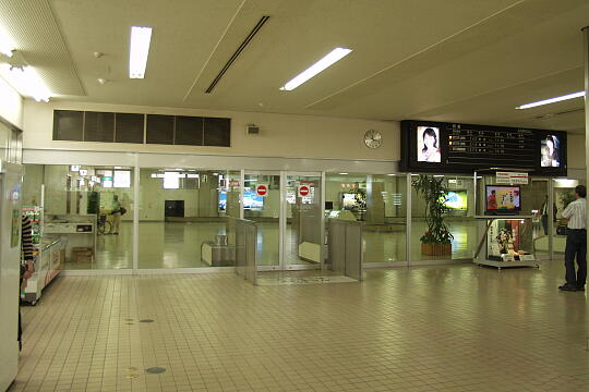 /pref-ishikawa/komatsu/g050703/komatsu-airportP7035048.JPG 小松空港 の写真(81) 2005年07月03日