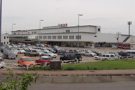 /pref-ishikawa/komatsu/g050703/komatsu-airportP7035054.JPG 小松空港 の写真(84) 2005年07月03日