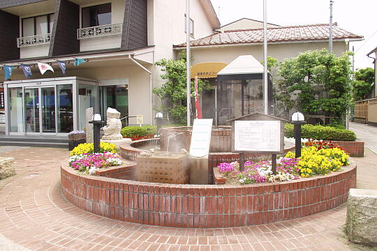 /pref-ishikawa/nanao/g050515/soyuP5153055.JPG 和倉温泉 総湯 の写真(81) 2005年05月15日