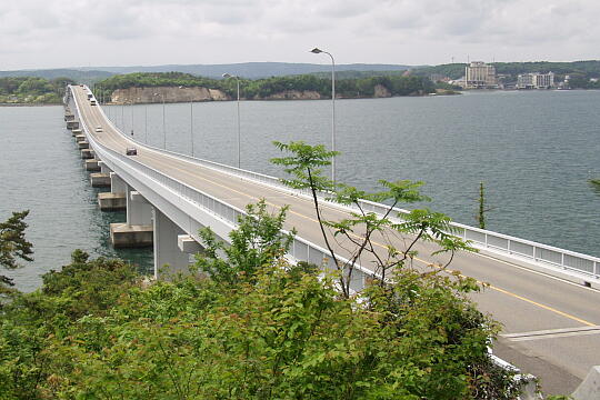 /pref-ishikawa/notojima/g050515/notojimaohashiP5153101.JPG 能登島大橋 の写真(81) 2005年05月15日