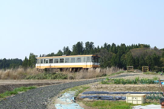 /pref-ishikawa/suzu/g070429/takojima-fukin5375.JPG 廃線跡・蛸島駅付近 の写真(86) 2007年04月29日