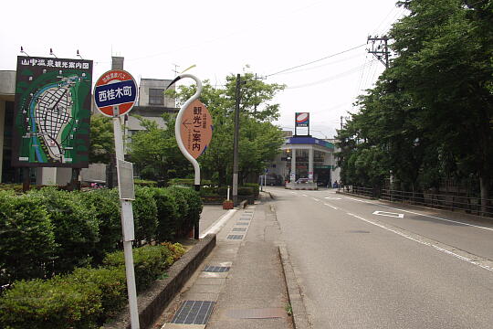 /pref-ishikawa/yamanaka/g050626/yamanaka-annaijoP6264804.JPG 観光・旅館案内所 の写真(82) 2005年06月26日