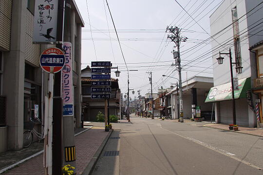 /pref-ishikawa/yamashiro/g050529/higashiguchiP5293440.JPG 山代温泉東口バス停 の写真(83) 2005年05月29日