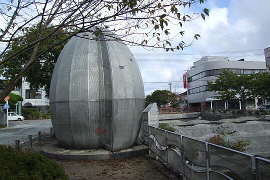 /pref-toyama/himi/g060917/karakuri-bDSCF0170.JPG カラクリ時計の横 の写真(84) 2006年09月17日