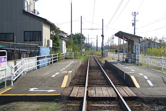 /pref-toyama/imizu/g061014/kaioumaru-stnDSCF2252.JPG 万葉線 海王丸駅 の写真(81) 2006年10月14日