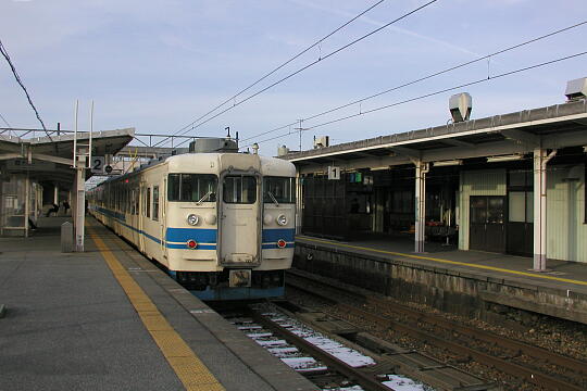 /pref-toyama/kurobe/g070101/kurobe-stnP1014580.JPG 黒部駅 の写真(81) 2007年01月01日