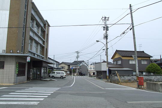 /pref-toyama/kurobe/g090504/ikuji-stnDSCF7215.JPG JR生地駅 の写真(84) 2009年05月04日