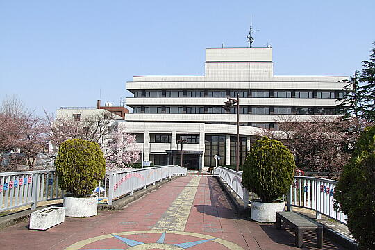 /pref-toyama/nanto/g080406/fukumitsu-yakubaDSCF8096.JPG 〔福光〕南砺市役所福光庁舎 の写真(81) 2008年04月06日