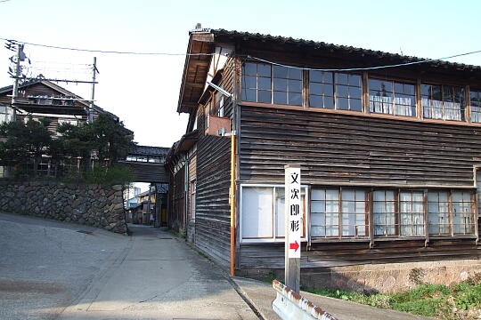 /pref-toyama/nanto/g080406/jo-kawashimachikuDSCF8409.JPG 〔城端〕川島地区・文次郎杉 の写真(83) 2008年04月06日