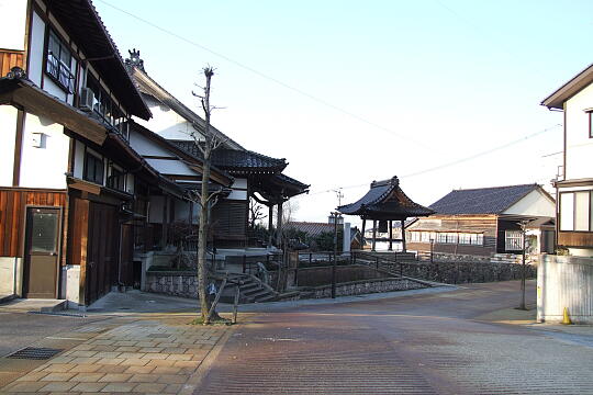 /pref-toyama/nanto/g080406/jo-keisatsunosakaDSCF8555.JPG 〔城端〕警察の坂・浄念寺 の写真(86) 2008年04月06日