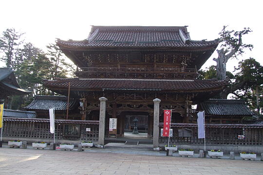 /pref-toyama/nanto/g080406/jo-zentokujiDSCF8513.JPG 〔城端〕城端別院 善徳寺 の写真(82) 2008年04月06日
