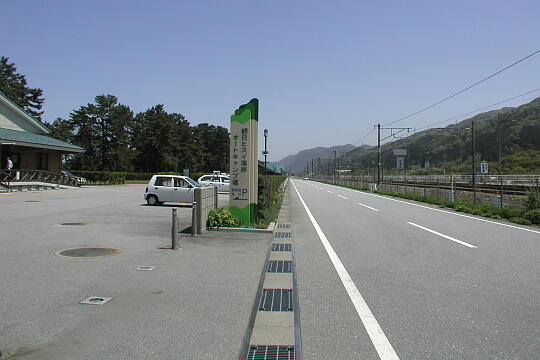 /pref-toyama/nyuzen/g050503/asahi-campP5032144.JPG 朝日ヒスイ海岸オートキャンプ場 の写真(81) 2005年05月03日