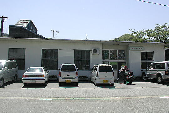 /pref-toyama/nyuzen/g050503/ecchumiyazaki-stnP5032130.JPG 越中宮崎駅 の写真(83) 2005年05月03日