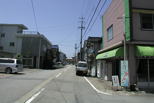 /pref-toyama/nyuzen/g050503/ecchumiyazaki-stnP5032142.JPG 越中宮崎駅 の写真(85) 2005年05月03日
