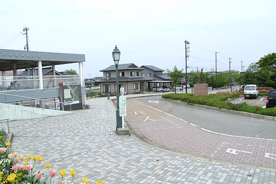 /pref-toyama/nyuzen/g090504/tomari-stnDSCF7316.JPG 泊駅 の写真(82) 2009年05月04日