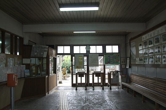 /pref-toyama/tateyama/g090504/iwakuraji-stnDSCF7649.JPG 富山地方鉄道 岩峅寺駅 の写真(82) 2009年05月04日