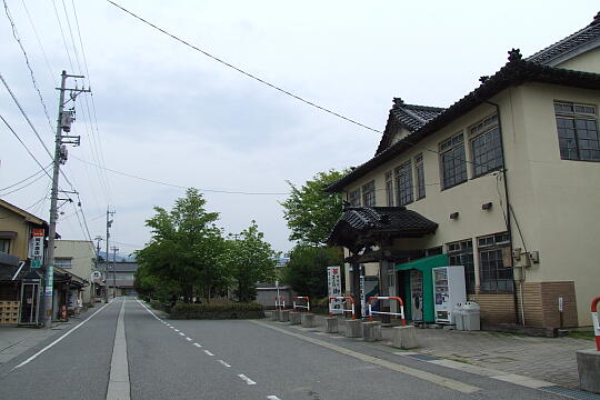 /pref-toyama/tateyama/g090504/iwakuraji-stnDSCF7651.JPG 富山地方鉄道 岩峅寺駅 の写真(83) 2009年05月04日