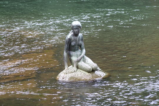 /pref-toyama/tonami/g070917/miyajimakyo-ningyoDSCF0717.JPG 宮島峡 人魚の像 の写真(81) 2007年09月17日