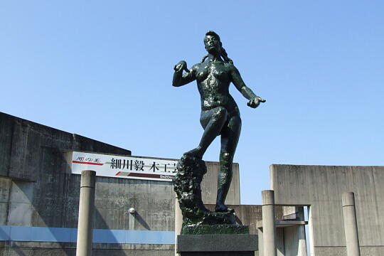 /pref-toyama/tonami/g081019/shogawa-bijutsukanDSCF3926.JPG 松村外次郎記念 庄川美術館 の写真(81) 2008年10月19日