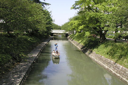 /pref-toyama/toyama/g050503/matsukawa-funeP5032121.JPG 松川遊覧船(富山観光遊覧船) の写真(83) 2005年05月03日