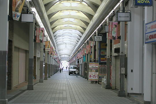 /pref-toyama/toyama/g050503/sogawaP5032111.JPG 総曲輪 の写真(83) 2005年05月03日
