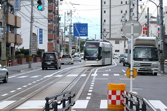 /pref-toyama/toyama/g070917/tlr-intecDSCF1144.JPG ポートラム インテック本社前電停 の写真(83) 2007年09月17日