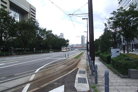 /pref-toyama/toyama/g070917/tlr-toyamaekikitaDSCF1131.JPG ポートラム 富山駅北電停 の写真(84) 2007年09月17日