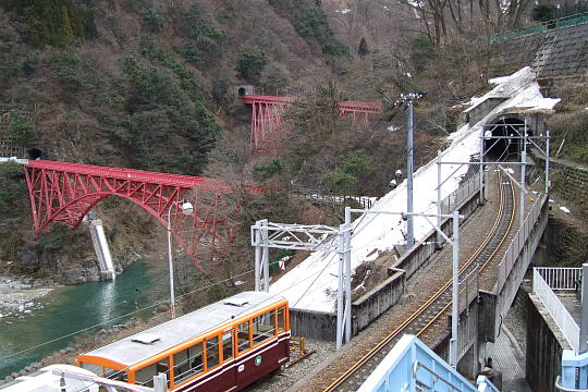 /pref-toyama/unazuki/g080323/torokkoDSCF7605.JPG 黒部峡谷鉄道のトロッコ電車 の写真(81) 2008年03月23日