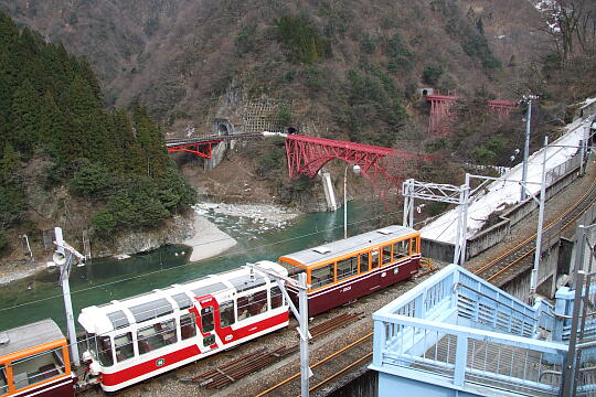 /pref-toyama/unazuki/g080323/torokkoDSCF7864.JPG 黒部峡谷鉄道のトロッコ電車 の写真(82) 2008年03月23日