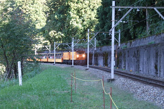 /pref-toyama/unazuki/g091012/ozebaDSCF1121.JPG 尾瀬場トンネル入口付近 の写真(85) 2009年10月12日