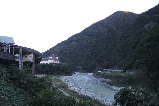 /pref-toyama/unazuki/g091012/yatazo-tunnelDSCF0729.JPG 弥太蔵トンネル の写真(89) 2009年10月12日