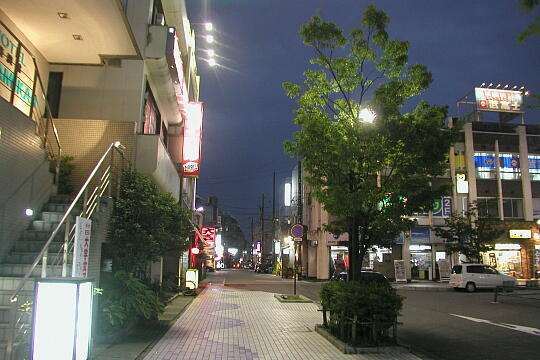 /pref-toyama/uozu/g050817/uozu-ekimaeP8173882.JPG 魚津駅前 の写真(82) 2005年08月17日