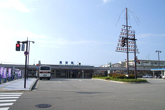 /pref-toyama/uozu/g061014/uozu-ekimaeDSCF2553.JPG 魚津駅前 の写真(85) 2006年10月14日